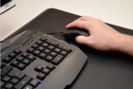 How it is like using a pro gaming mouse for office work