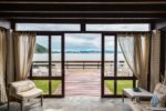 ventana de madera a medida fabricada por Vencomad