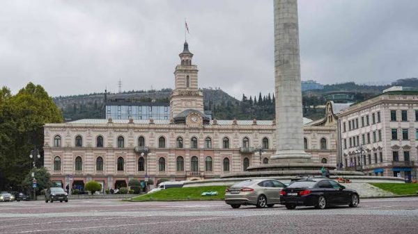 Del aeropuerto a las montañas: Cómo empezar tu viaje a Georgia sin complicaciones